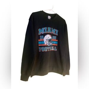 Miami Dolphins football sweatshirt size M NWOT